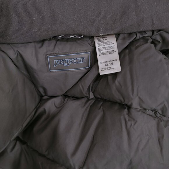 JanSport Star Patch Puffer Jacket - Picture 3 of 8